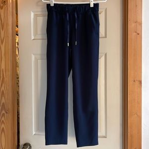 Lululemon navy blue bottoms